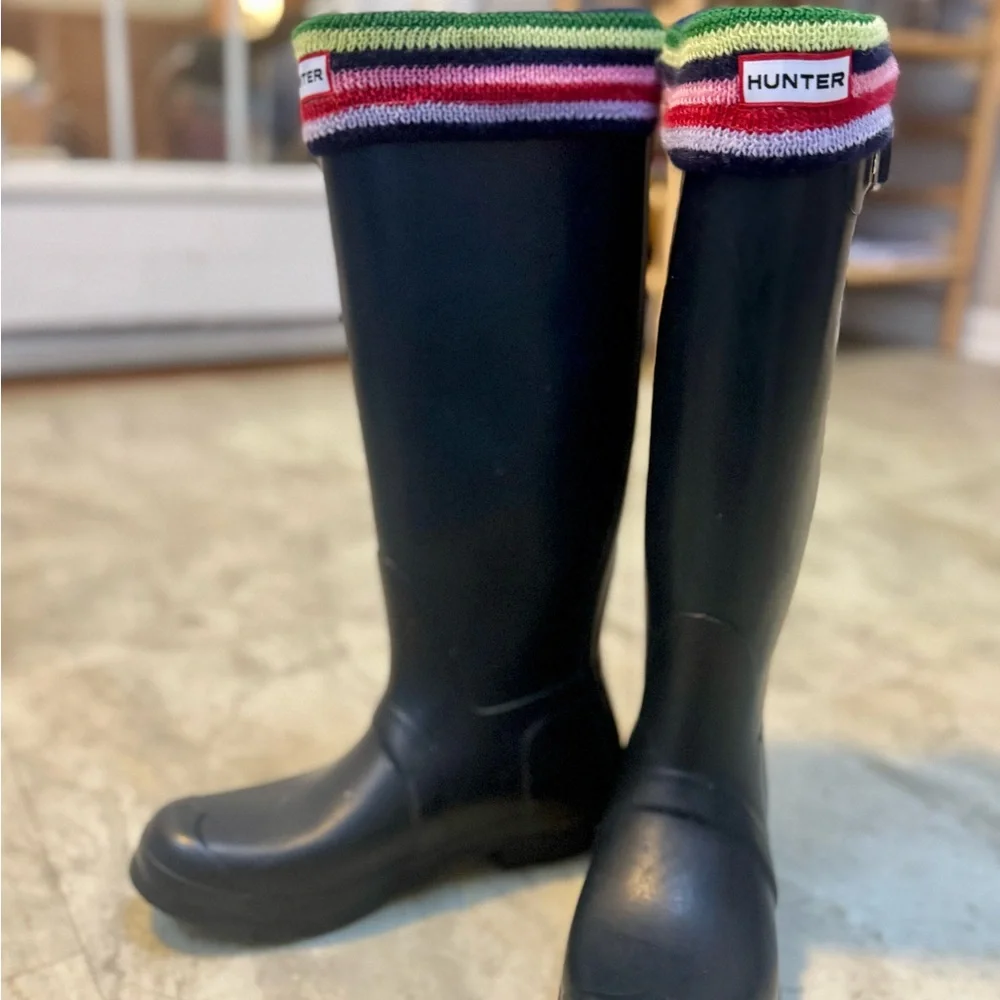Hunter Rain Boots Black with Striped Knit Boot Socks-Willing to Sell Separately - Picture 8 of 10